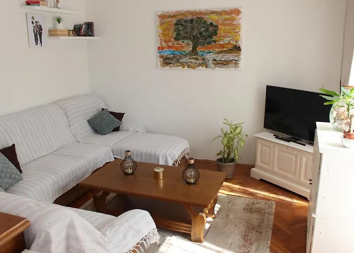 Pierre's Place * Бибинье